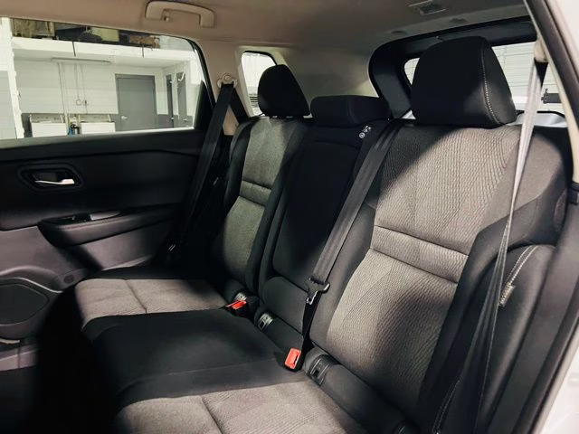 2026 Everest White Pearl Tricoat Nissan Rogue SV FWD SUV