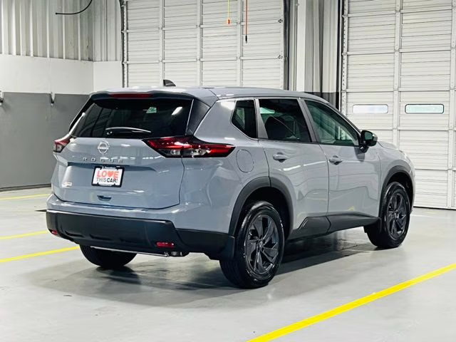 2026 Boulder Gray Pearl Nissan Rogue SV FWD SUV