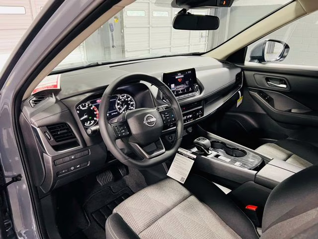 2026 Boulder Gray Pearl Nissan Rogue SV FWD SUV