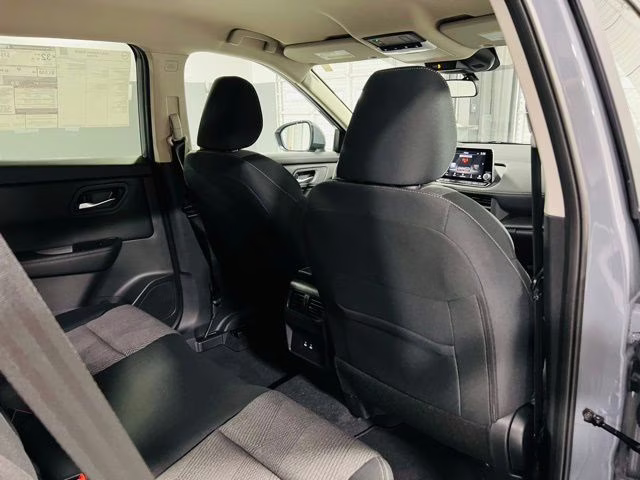 2026 Boulder Gray Pearl Nissan Rogue SV FWD SUV