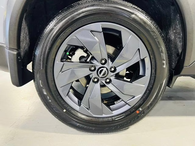 2026 Boulder Gray Pearl Nissan Rogue SV FWD SUV