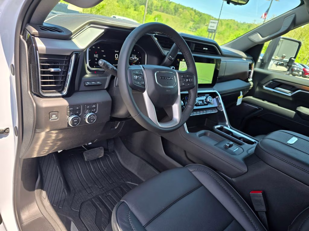 2026 Glacier White Tricoat GMC Sierra 2500HD Denali 4X4 Truck