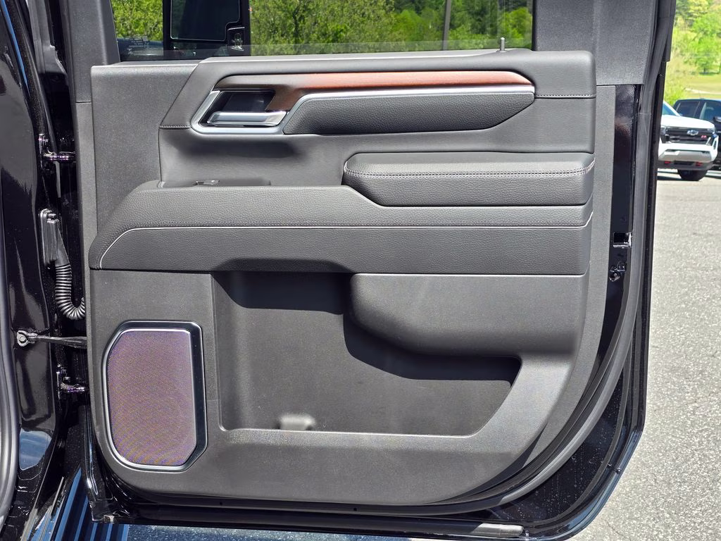 2026 Onyx Black GMC Sierra 2500HD Denali 4X4 Truck