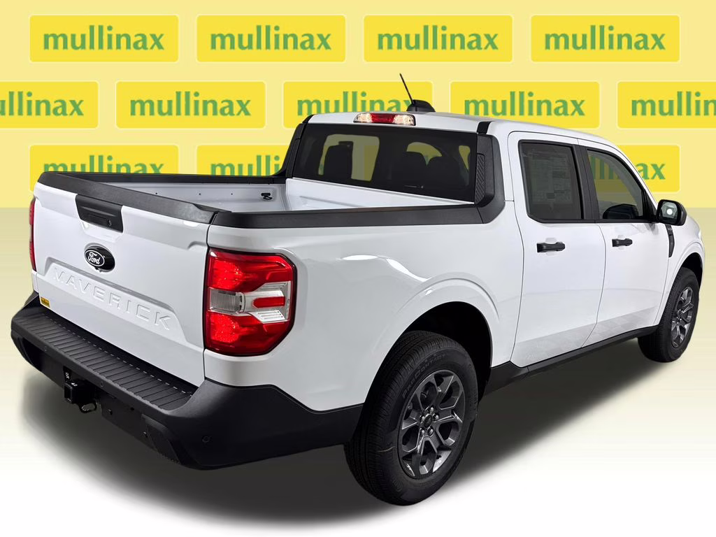 2026 Oxford White Ford Maverick XLT FWD Truck