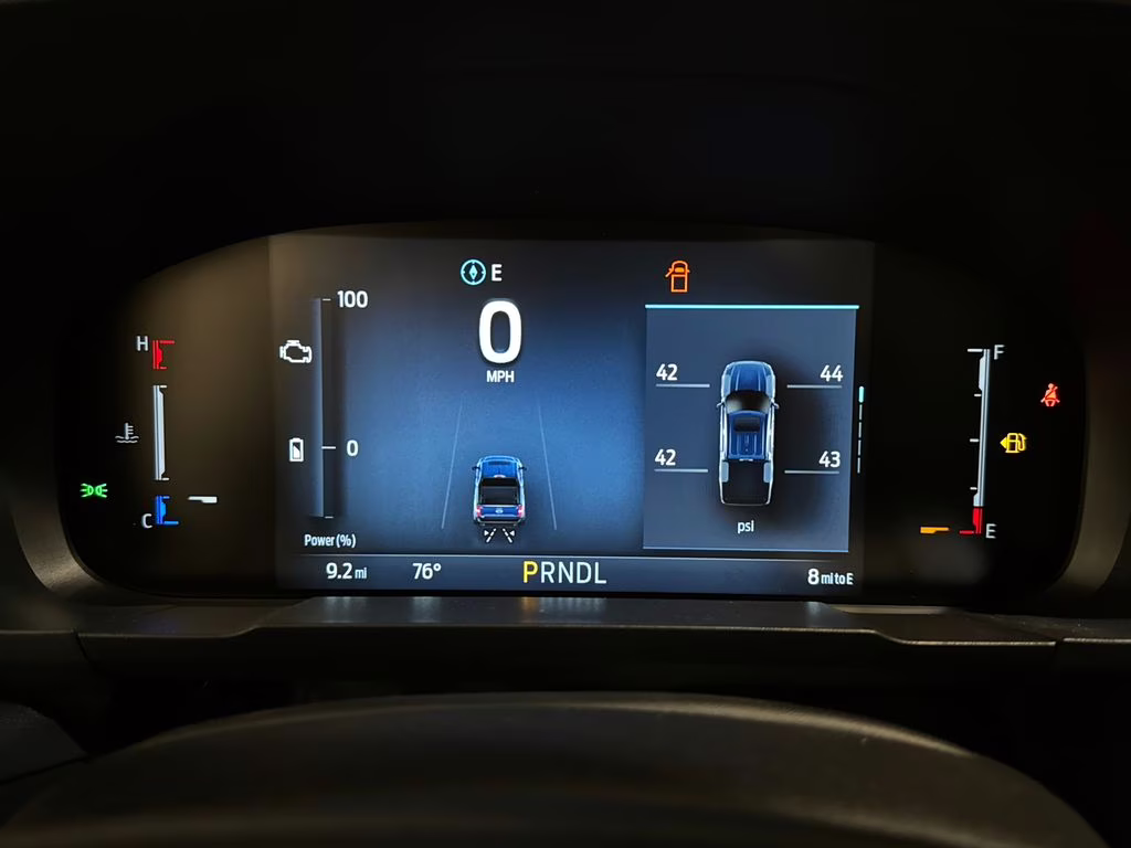 2026 Oxford White Ford Maverick XLT FWD Truck