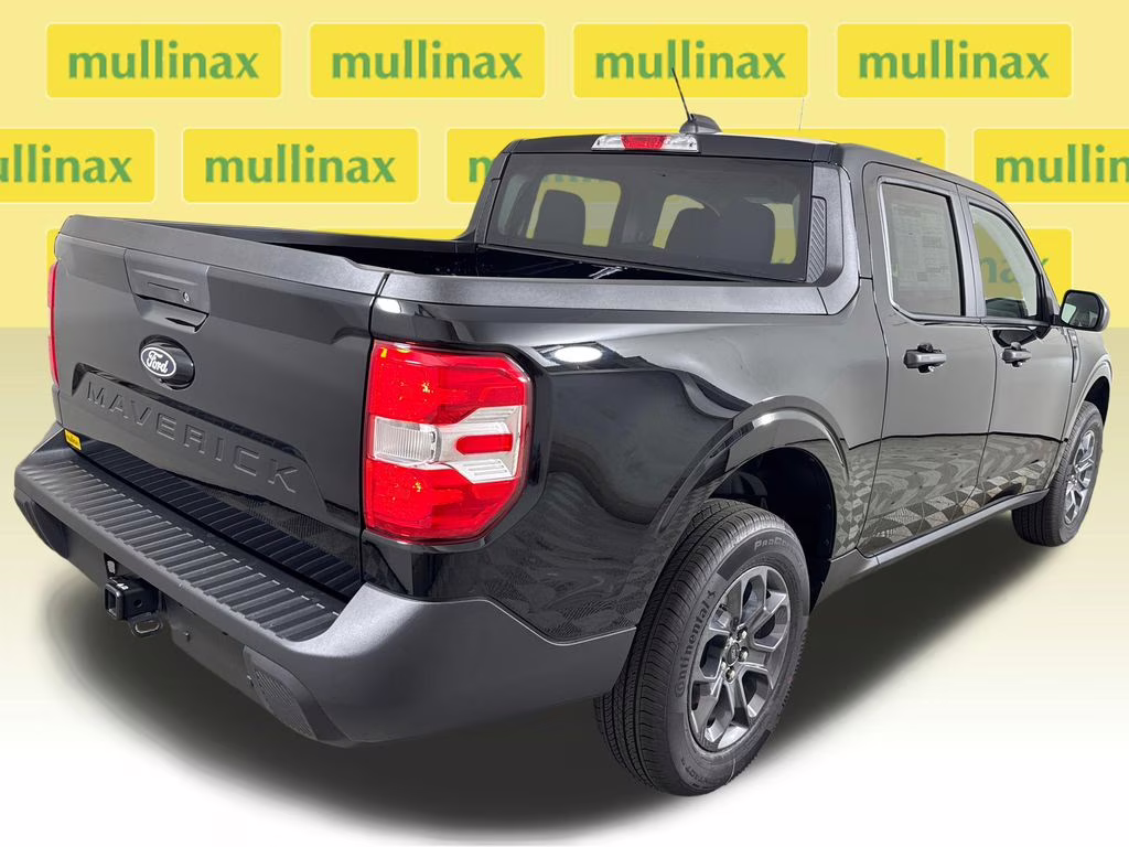 2026 Shadow Black Ford Maverick XLT FWD Truck