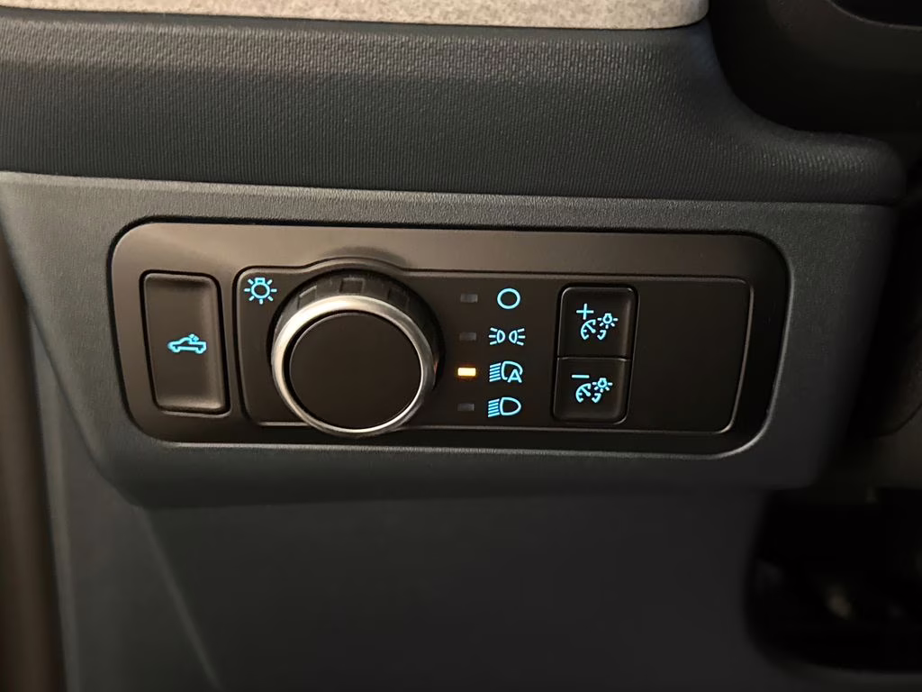 2026 Shadow Black Ford Maverick XLT FWD Truck