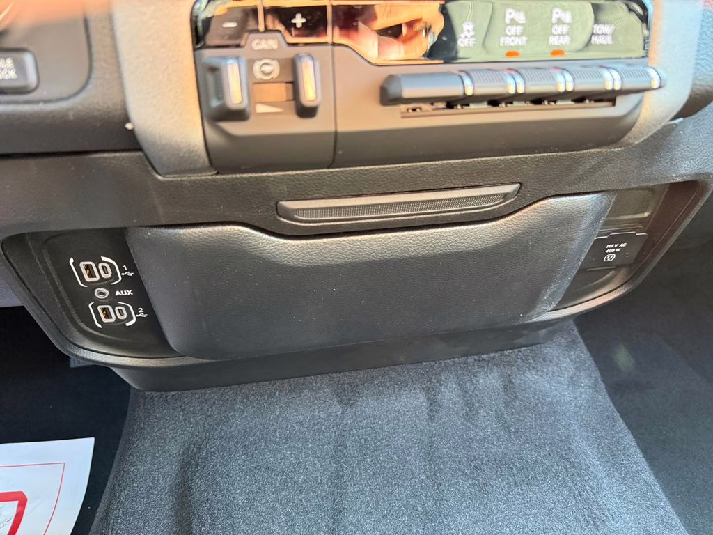 2026 Molten Red Pearlcoat Ram 1500 Warlock 4X4 Truck