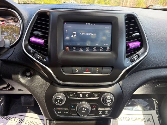 2021 Granite Crystal Metallic Clearcoat Jeep Cherokee Latitude Plus 4X4 SUV