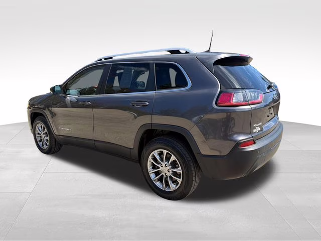 2021 Granite Crystal Metallic Clearcoat Jeep Cherokee Latitude Plus 4X4 SUV