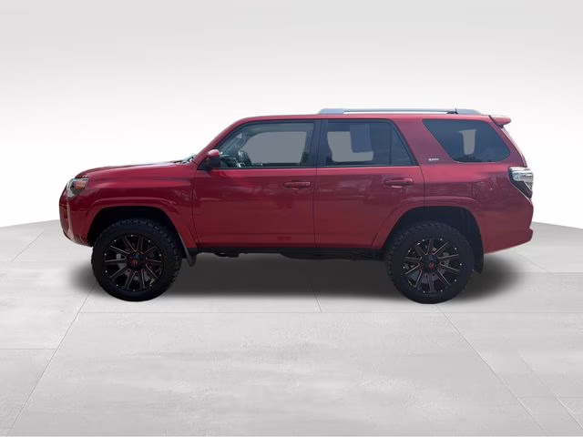 2018 Barcelona Red Metallic Toyota 4Runner SR5 4X4 SUV