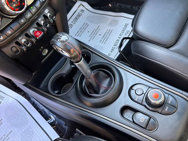 2019 Midnight Black Metallic MINI Cooper S Countryman Signature AWD SUV