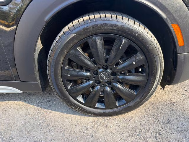 2019 Midnight Black Metallic MINI Cooper S Countryman Signature AWD SUV