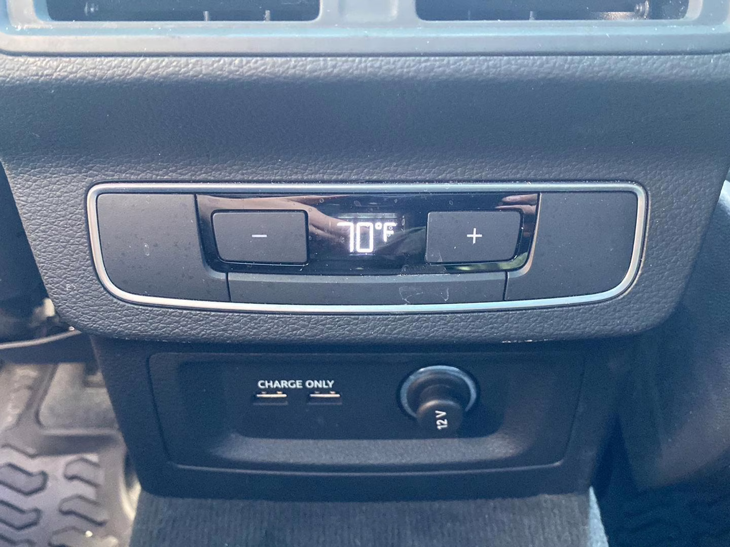 2022 Glacier White Metallic Audi SQ5 Premium Plus AWD SUV