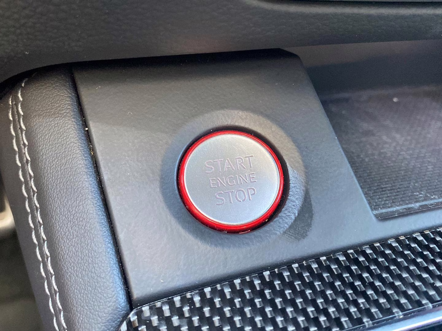 2022 Glacier White Metallic Audi SQ5 Premium Plus AWD SUV