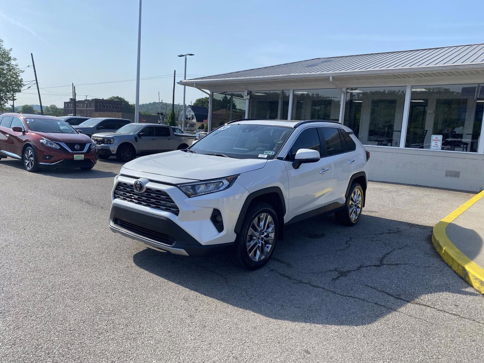 2020 Blizzard Pearl Toyota RAV4 Limited AWD SUV