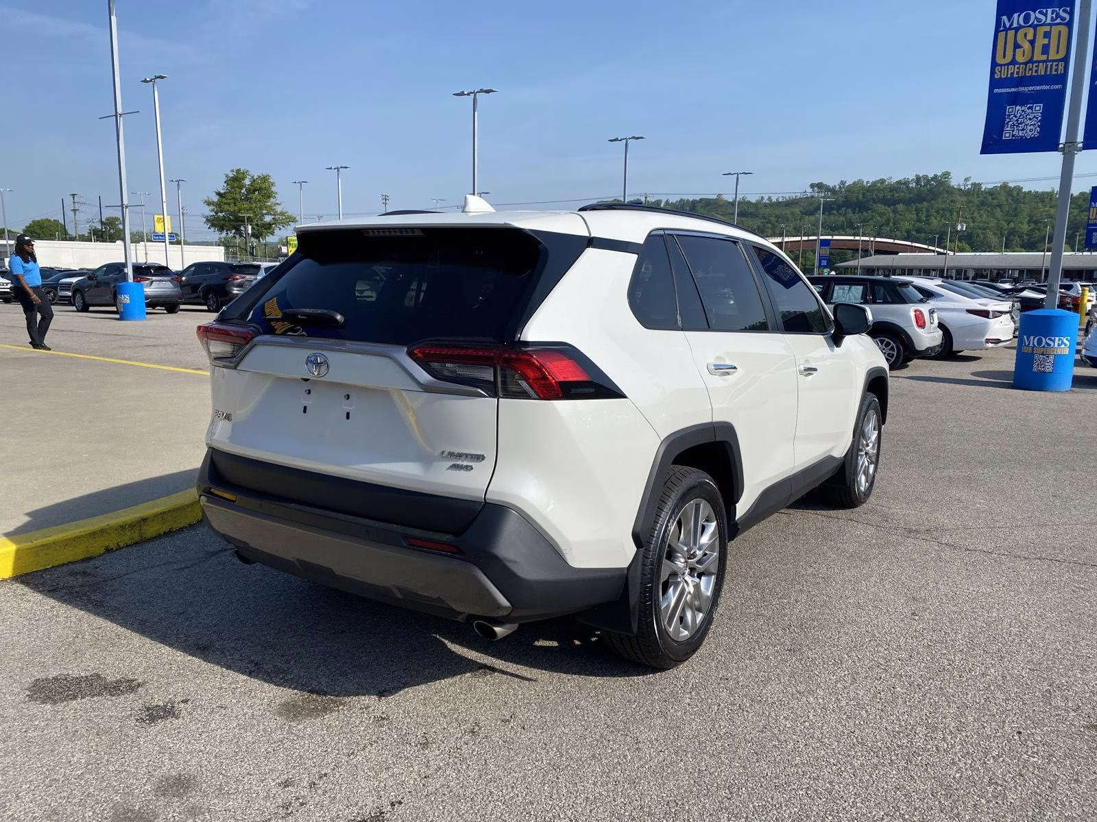 2020 Blizzard Pearl Toyota RAV4 Limited AWD SUV