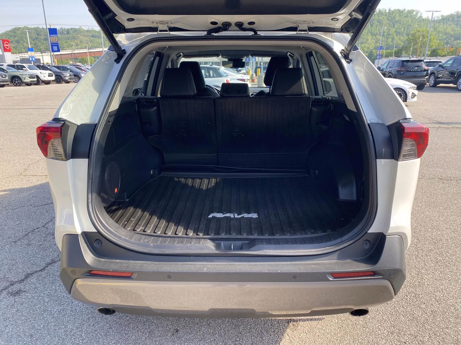 2020 Blizzard Pearl Toyota RAV4 Limited AWD SUV