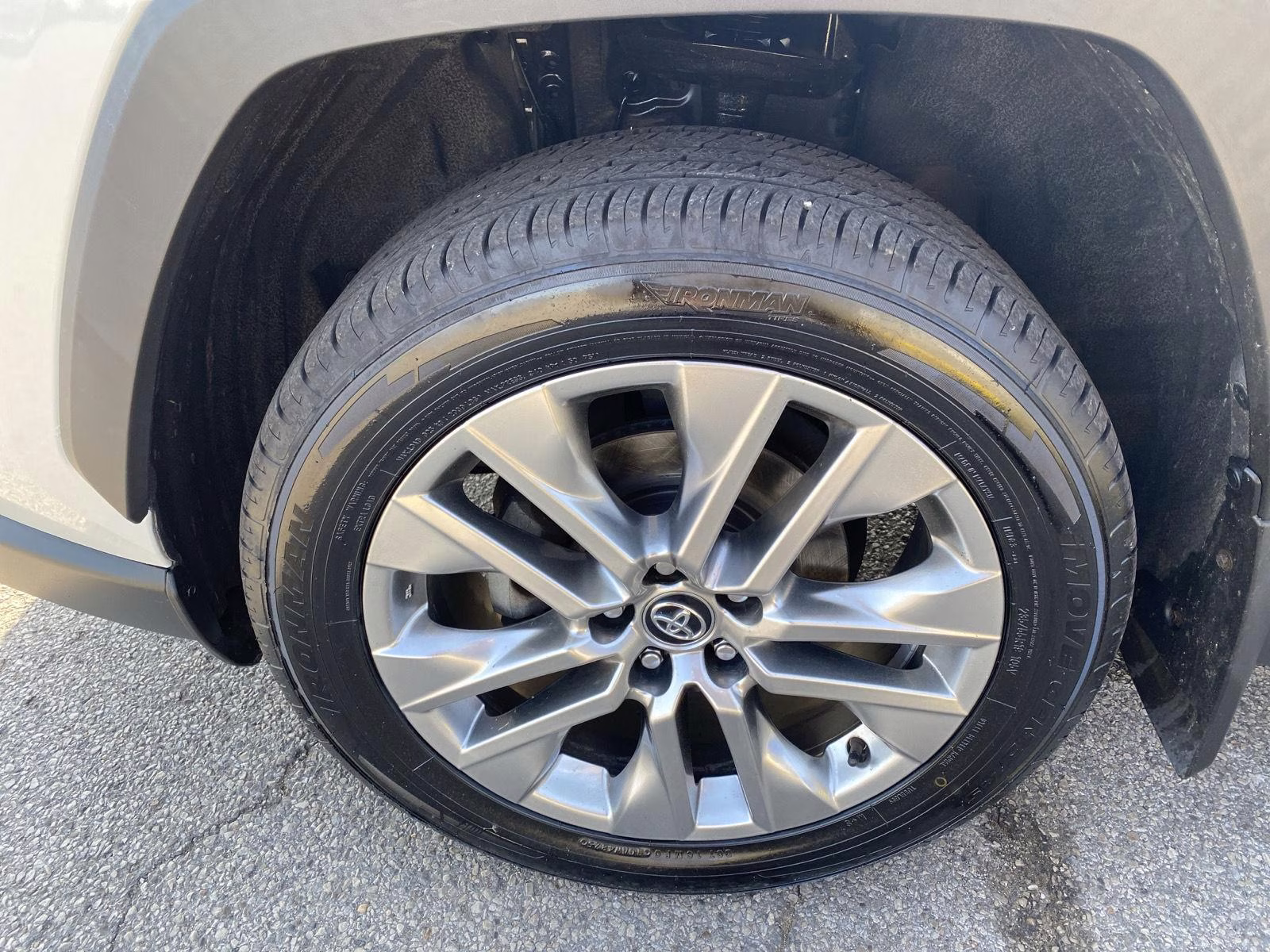 2020 Blizzard Pearl Toyota RAV4 Limited AWD SUV