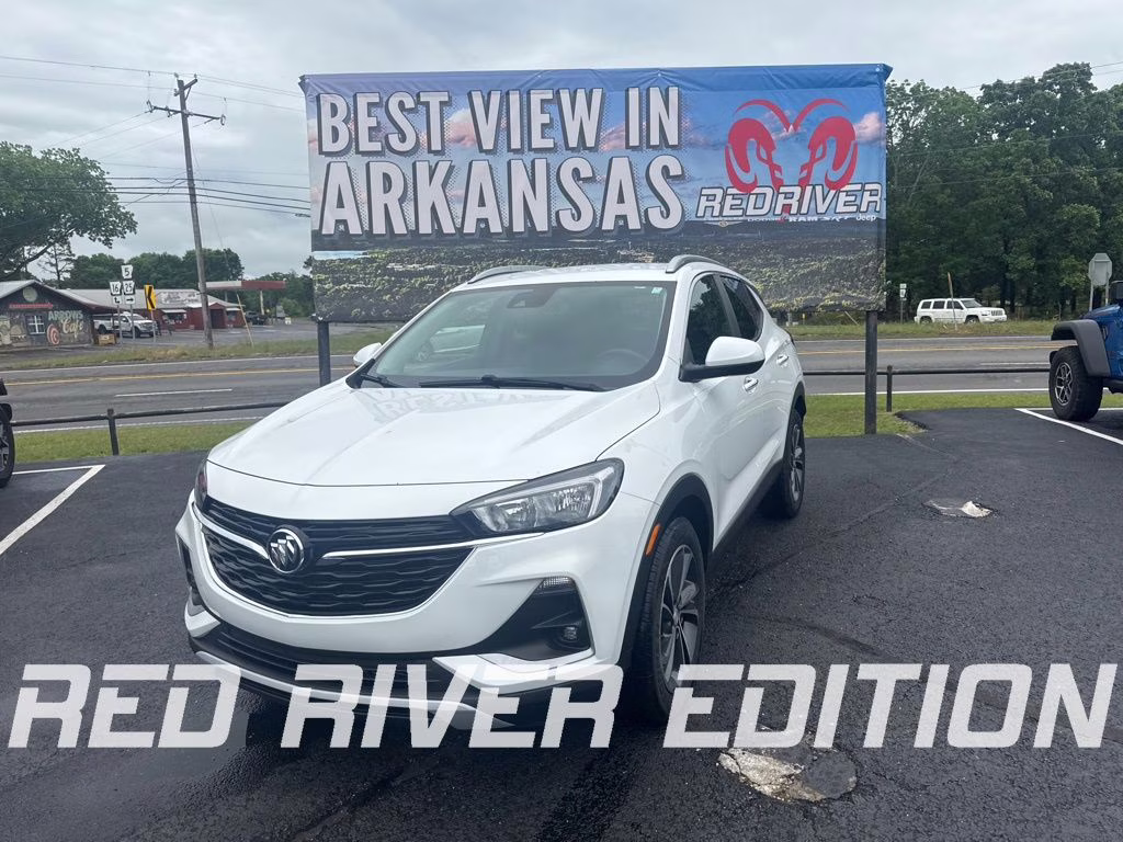 2022 Summit White Buick Encore GX Select FWD SUV
