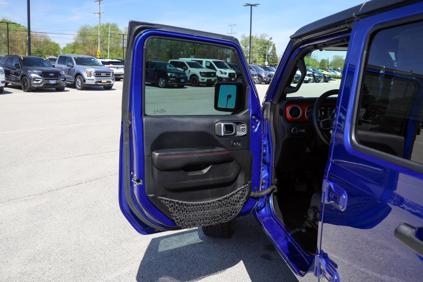 2018 Ocean Blue Metallic Clearcoat Jeep Wrangler Unlimited Rubicon 4X4 SUV