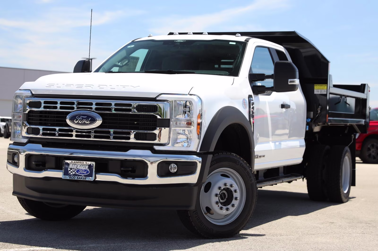 2026 Oxford White Ford Super Duty F-450 DRW XL 4X4 Truck