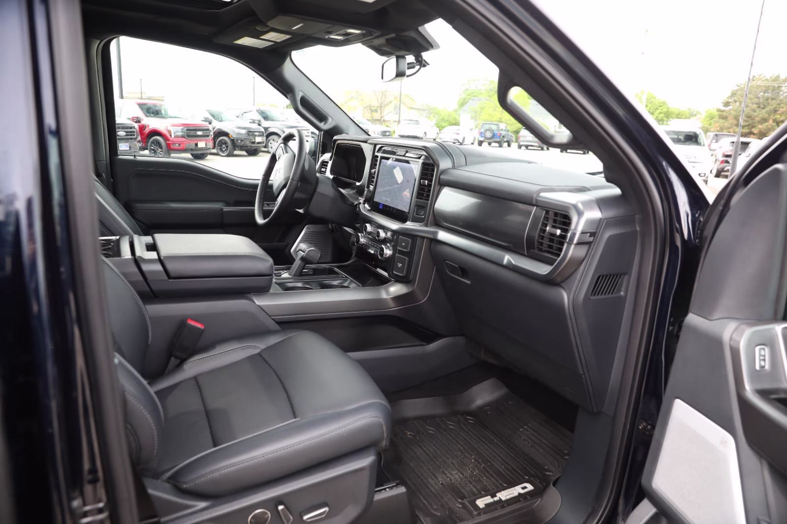 2025 Antimatter Blue Ford F-150 LARIAT 4X4 Truck