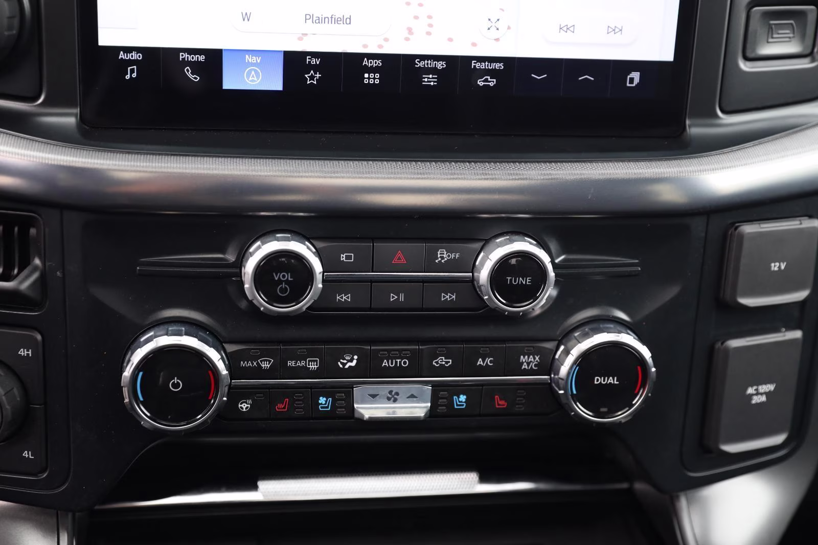 2025 Antimatter Blue Ford F-150 LARIAT 4X4 Truck