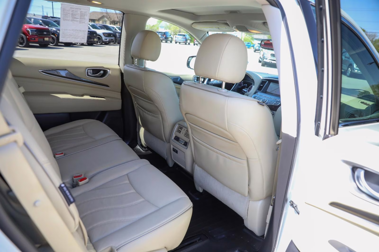 2019 Majestic White INFINITI QX60 LUXE AWD 2019.5