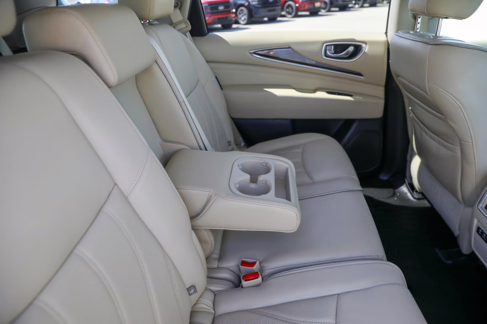 2019 Majestic White INFINITI QX60 LUXE AWD 2019.5