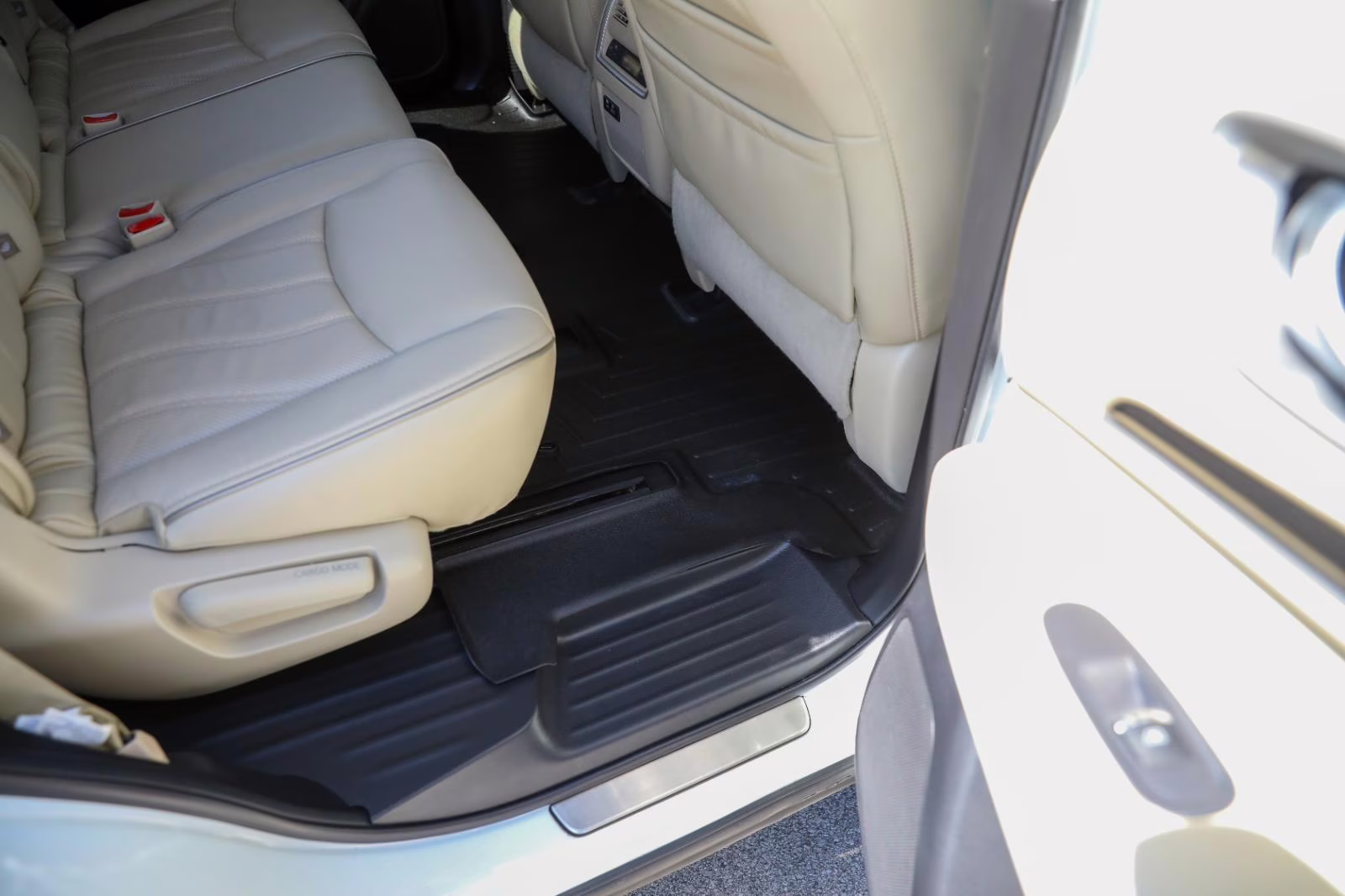 2019 Majestic White INFINITI QX60 LUXE AWD 2019.5