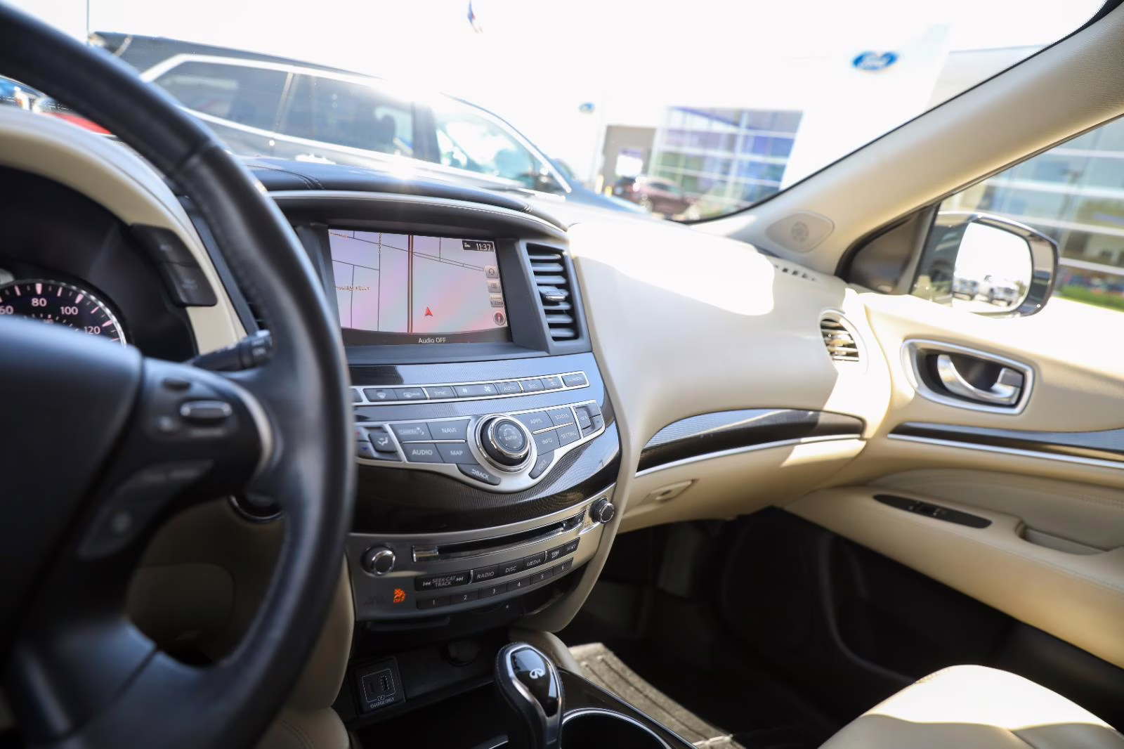 2019 Majestic White INFINITI QX60 LUXE AWD 2019.5