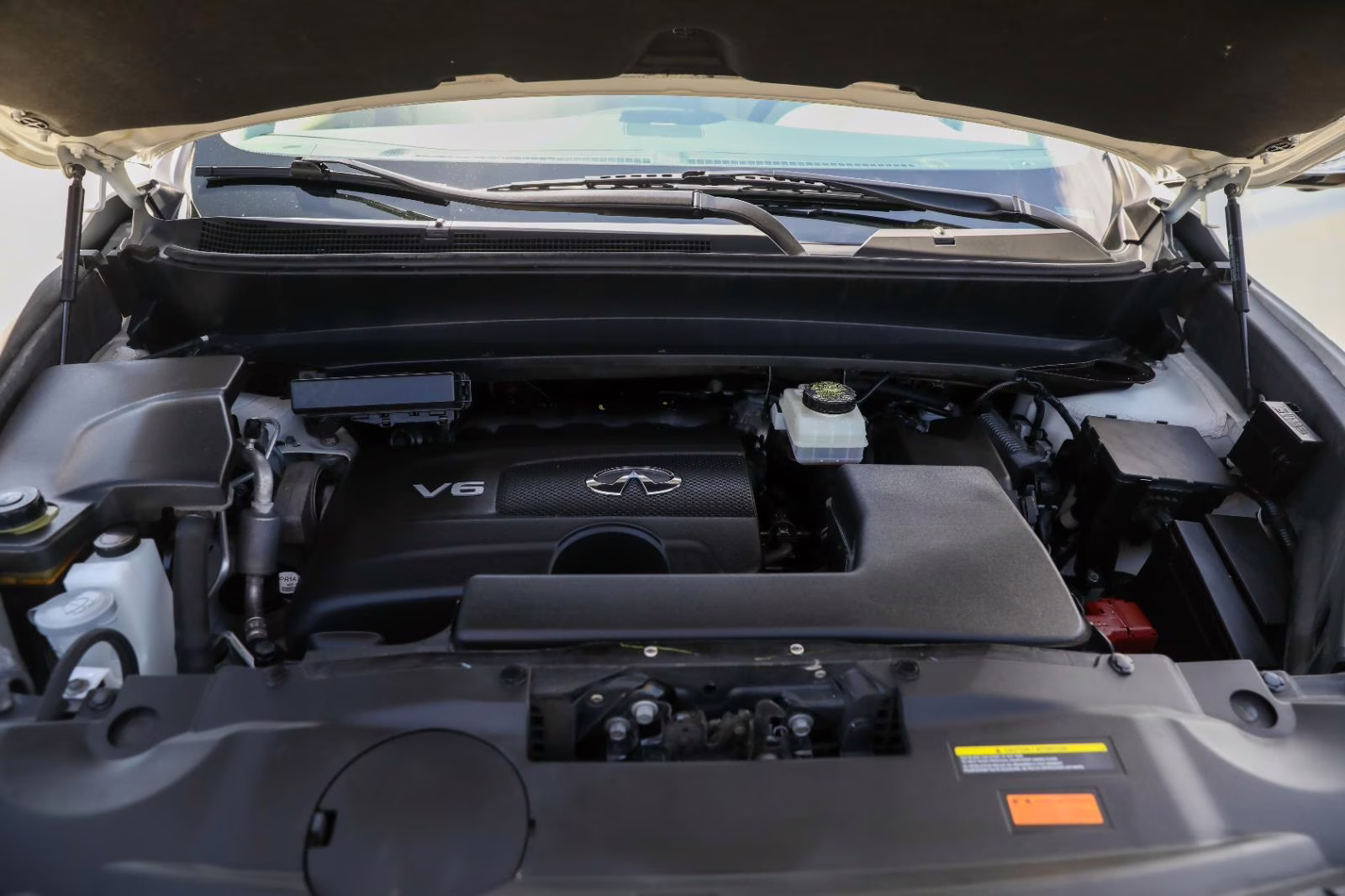 2019 Majestic White INFINITI QX60 LUXE AWD 2019.5