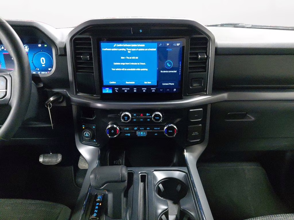 2025 Oxford White Ford F-150 XLT  w/Black Appearance Package 4X4 Truck