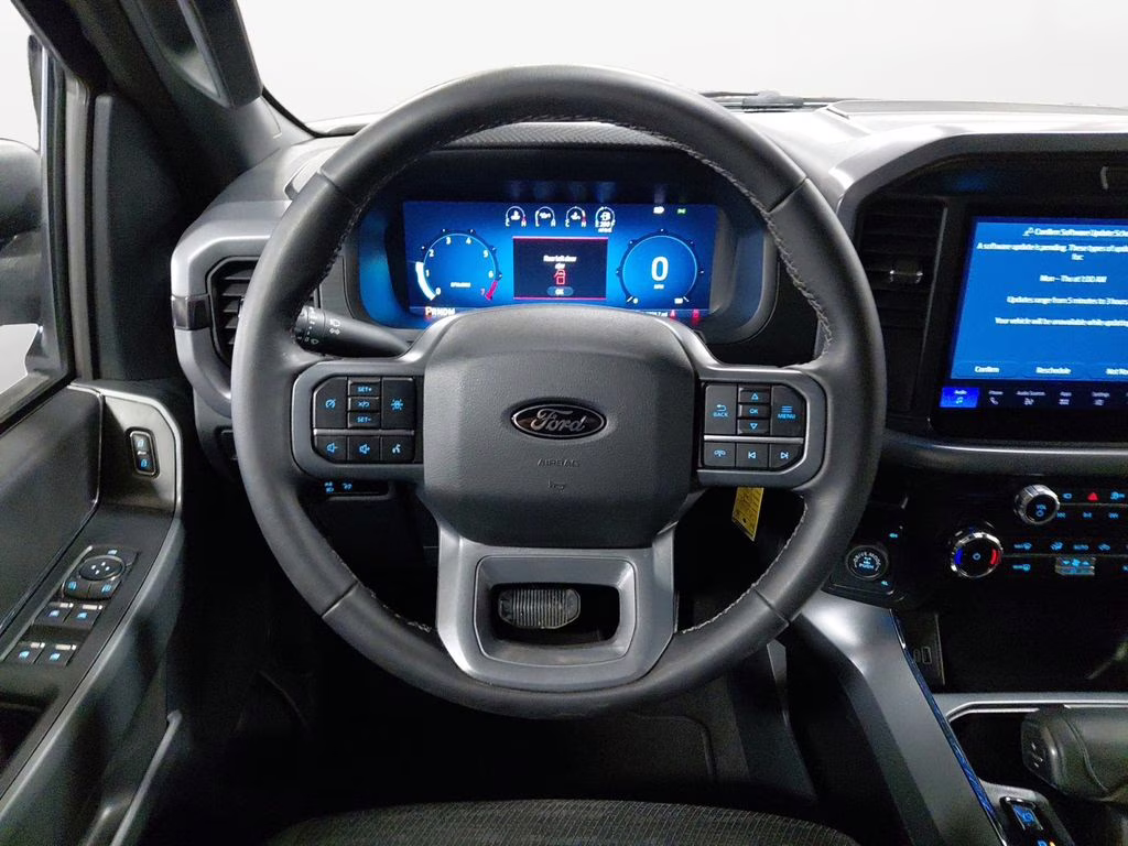 2025 Oxford White Ford F-150 XLT  w/Black Appearance Package 4X4 Truck