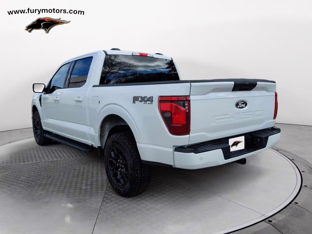 2025 Oxford White Ford F-150 XLT  w/Black Appearance Package 4X4 Truck