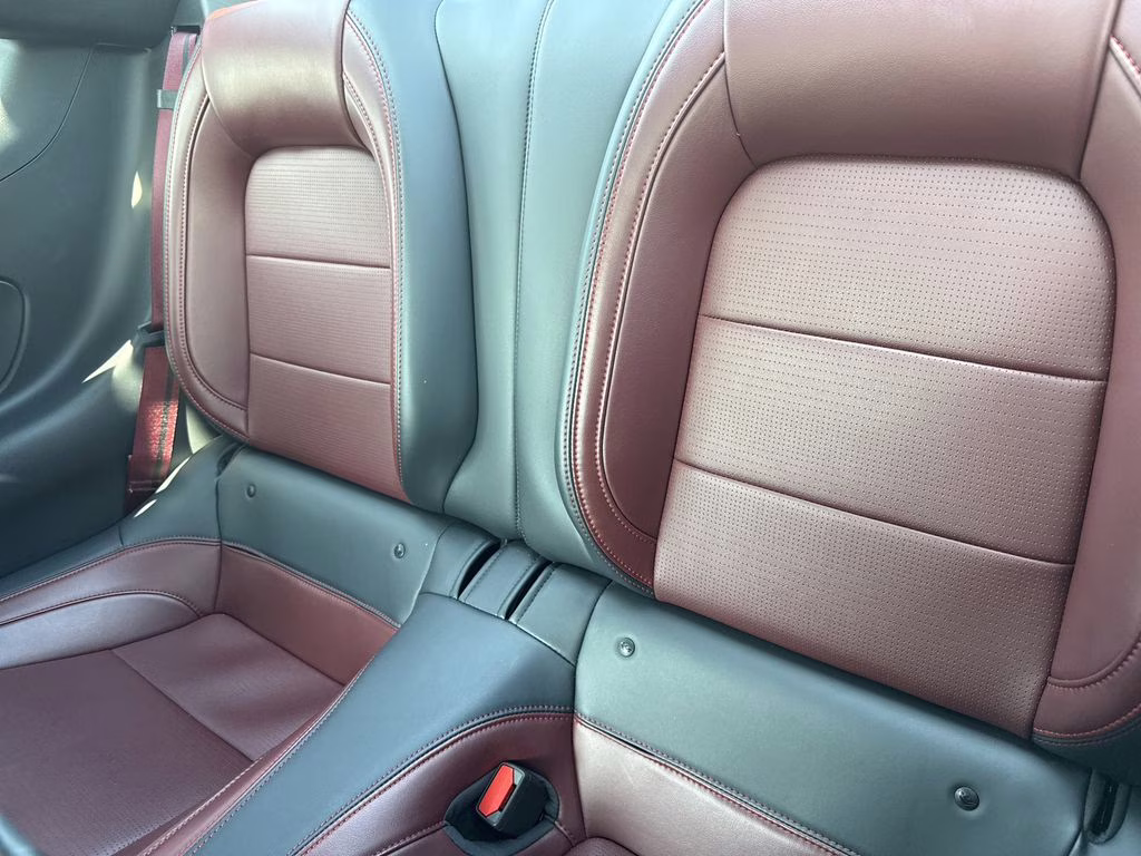 2025 Molten Magenta Metallic Tri-Coat Ford Mustang GT Premium RWD Coupe