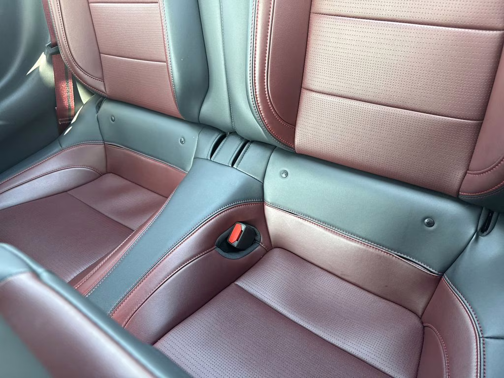 2025 Molten Magenta Metallic Tri-Coat Ford Mustang GT Premium RWD Coupe