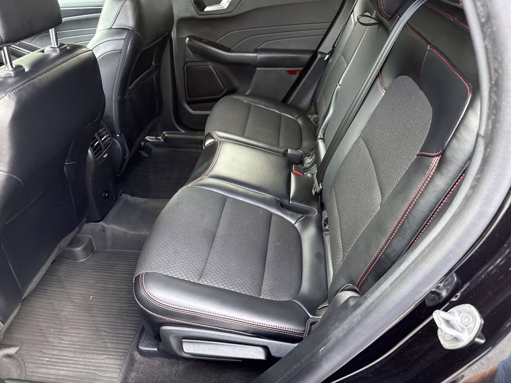2025 Agate Black Metallic Ford Escape Hybrid ST-Line Select AWD SUV