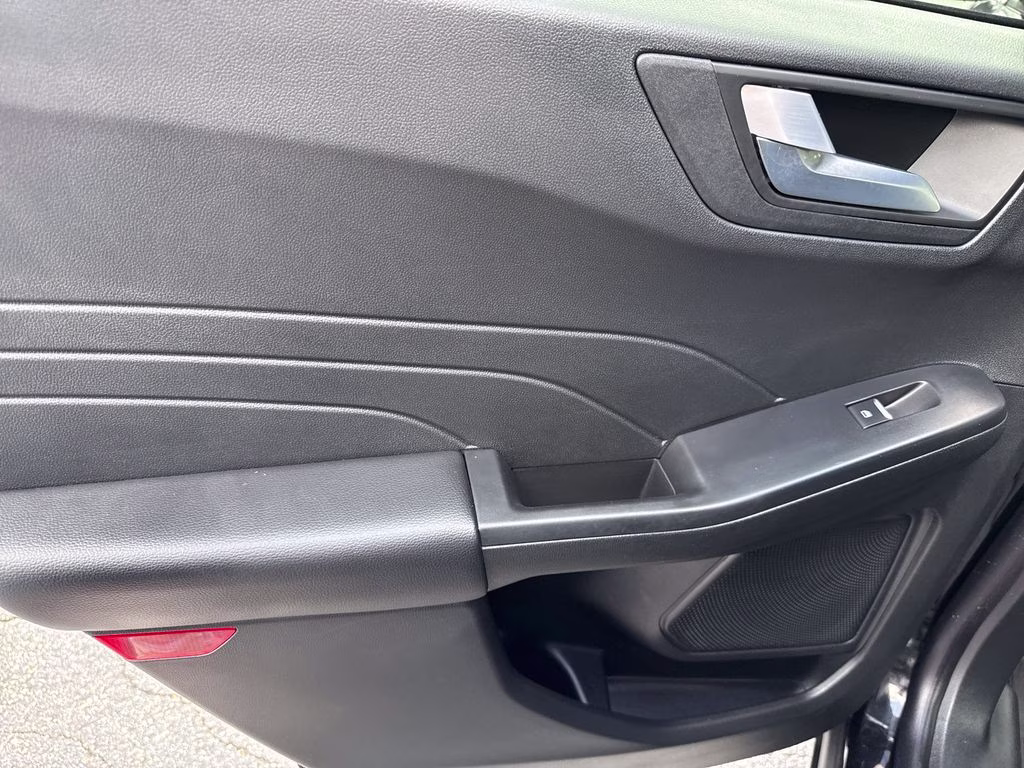 2025 Agate Black Metallic Ford Escape Hybrid ST-Line Select AWD SUV