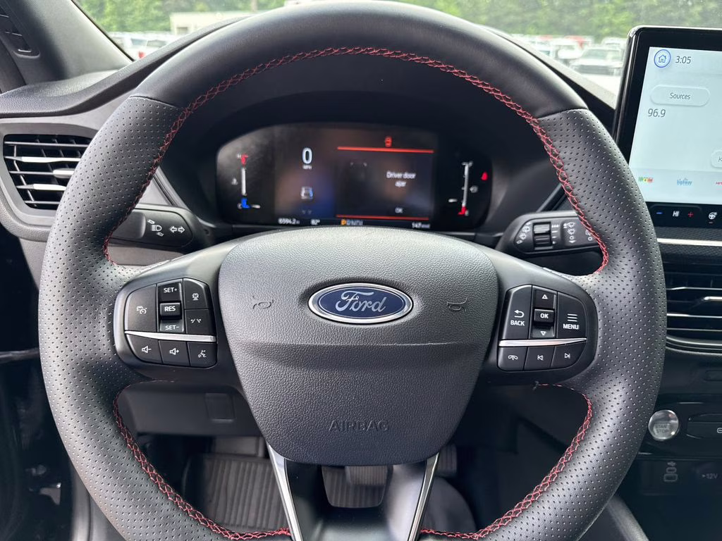 2025 Agate Black Metallic Ford Escape Hybrid ST-Line Select AWD SUV