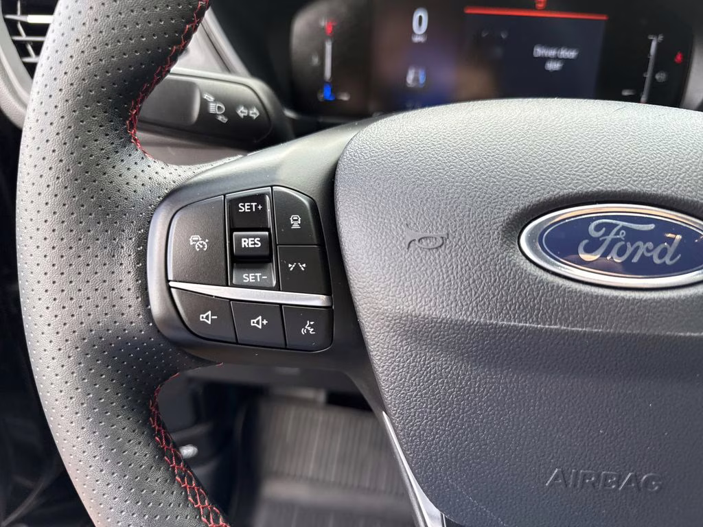 2025 Agate Black Metallic Ford Escape Hybrid ST-Line Select AWD SUV