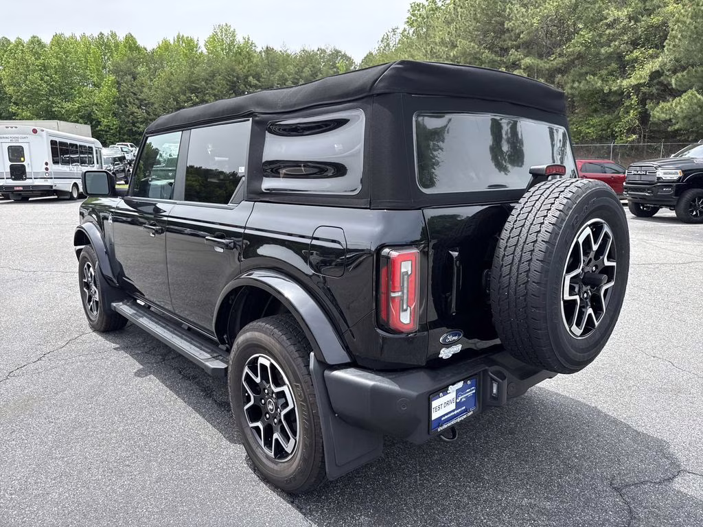 2023 Shadow Black Ford Bronco Outer Banks 4X4 SUV