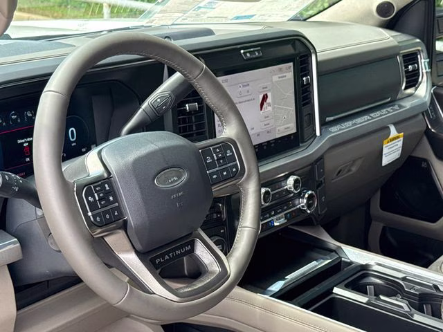 2026 White Ford Super Duty F-250 SRW Platinum 4X4 Truck