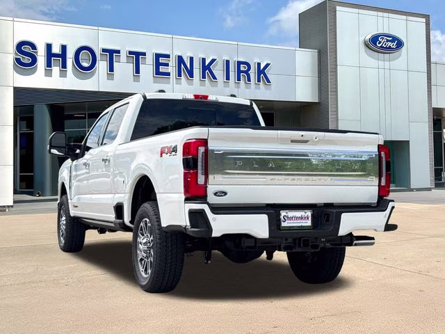 2026 White Ford Super Duty F-250 SRW Platinum 4X4 Truck