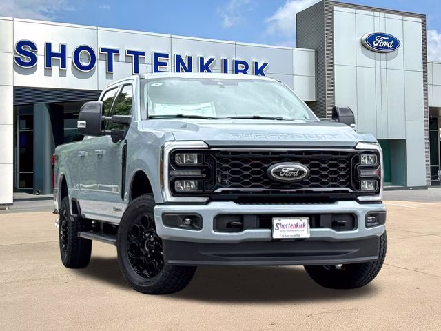 2026 Gray Ford Super Duty F-250 SRW Lariat 4X4 Truck