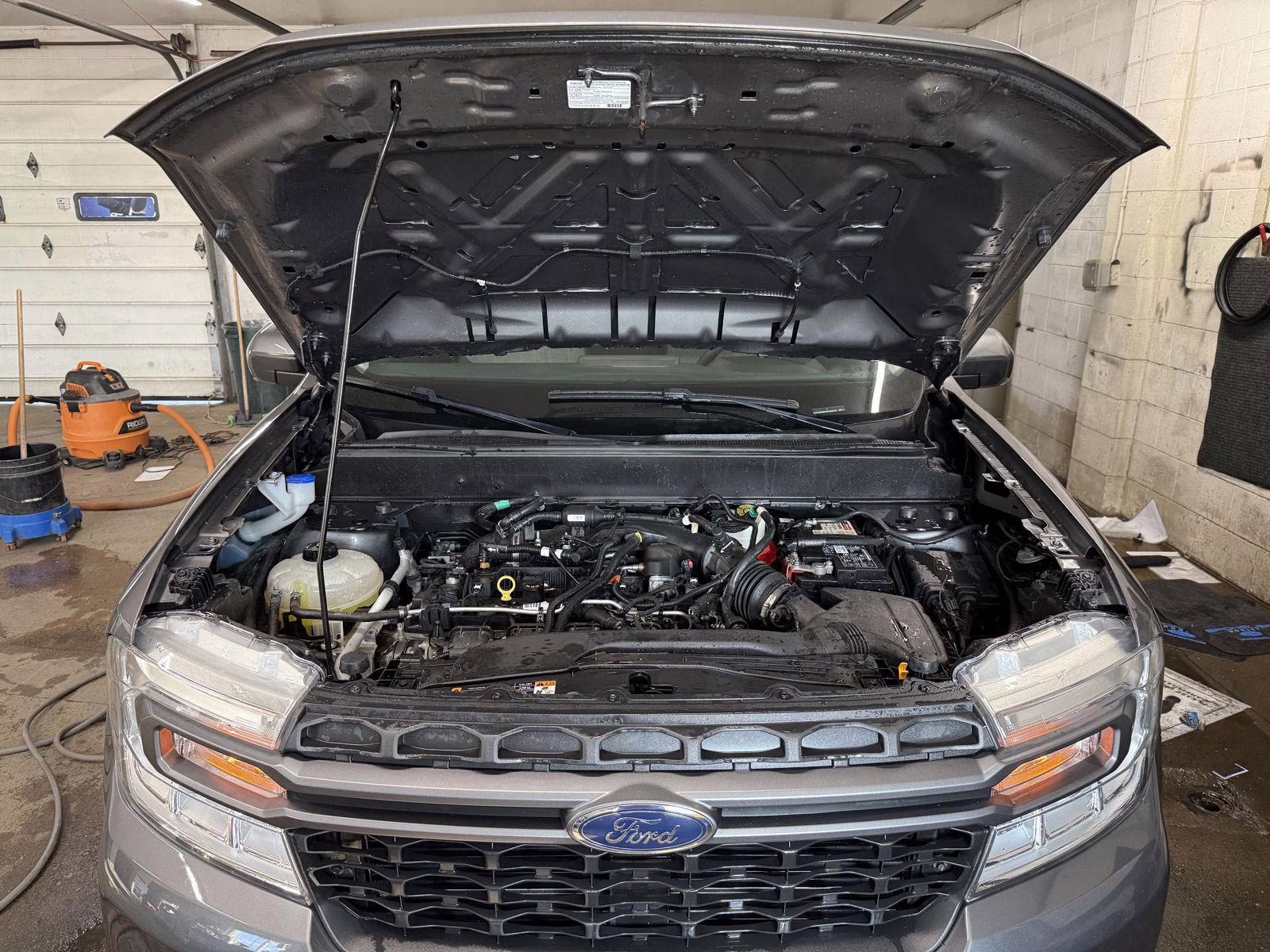 2023 Carbonized Gray Metallic Ford Maverick XLT AWD Truck