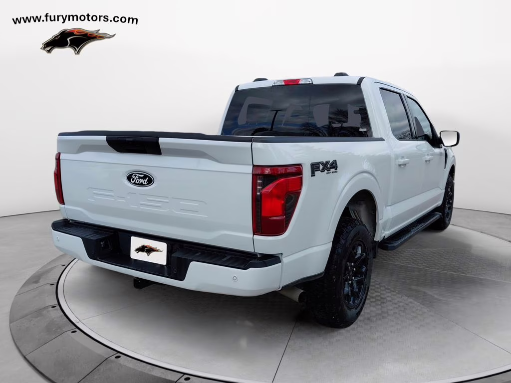 2025 Oxford White Ford F-150 XLT  w/Black Appearance Package 4X4 Truck