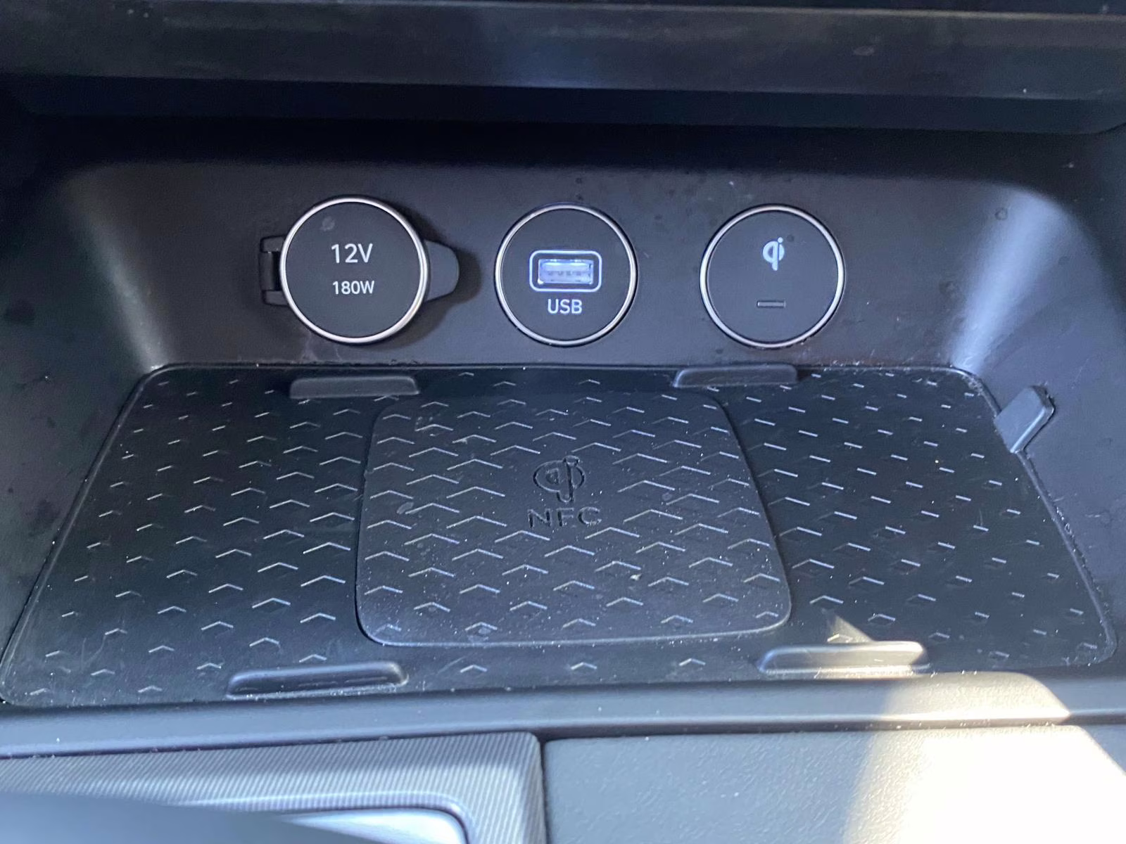 2025 Alta White Genesis G70 3.3T Sport Advanced RWD Sedan