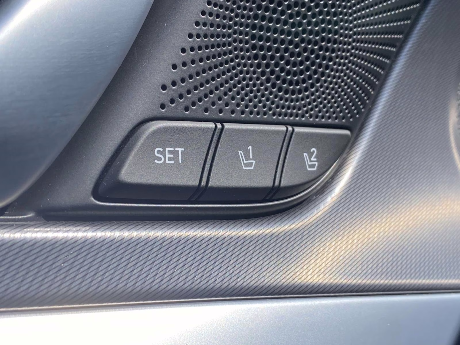 2025 Alta White Genesis G70 3.3T Sport Advanced RWD Sedan